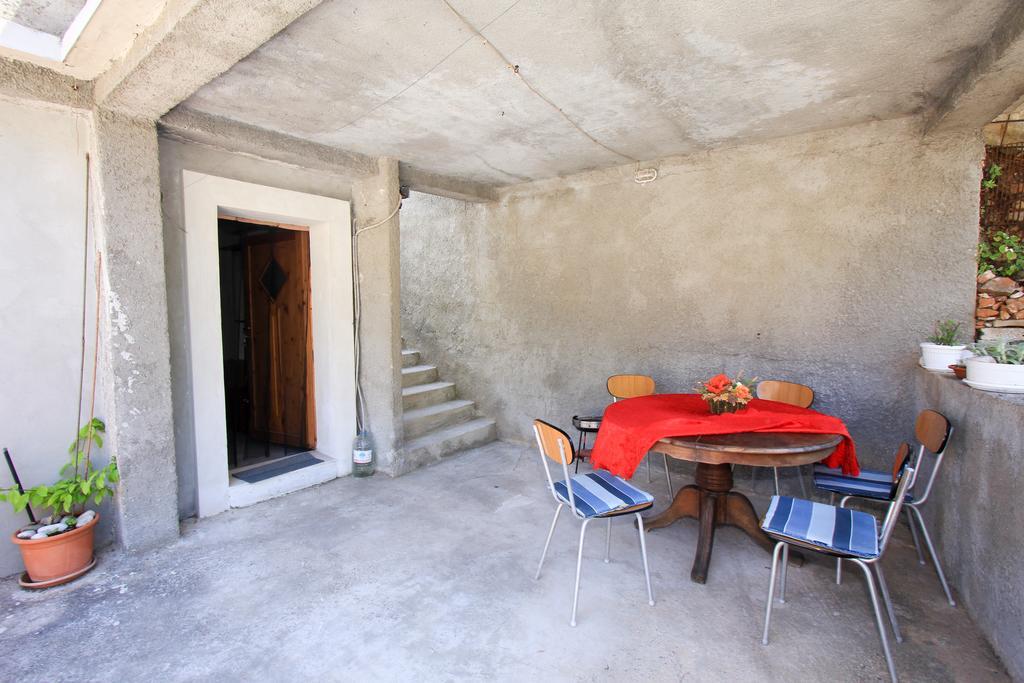 Robinson Braco Apartment Bogomolje Екстериор снимка